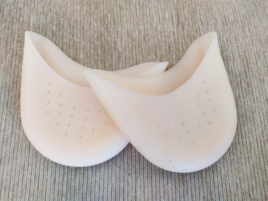 Toe cap for pointe shoes